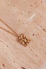 Load image into Gallery viewer, Triassic 18K Gold Waterproof Necklace Pendant Detail
