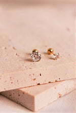 Load image into Gallery viewer, Diana 18K Gold Waterproof Earring Detail
