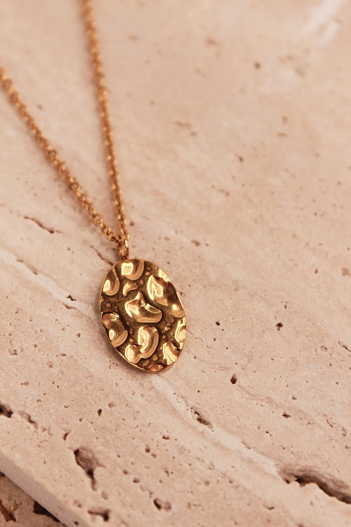 Clemonte Gold Oval Necklace