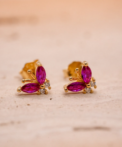 Kaili Gold Stud Earrings